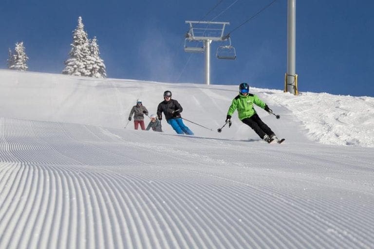 First tracks down perfect grooming - Sun PeaksFirst tracks down perfect grooming - Sun Peaks