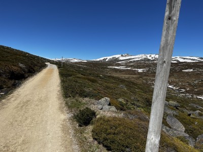 Walking and bike track to Rawsons Pass 18 Dec